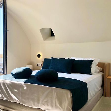 Candele Suites ฟิรา ภายนอก รูปภาพ